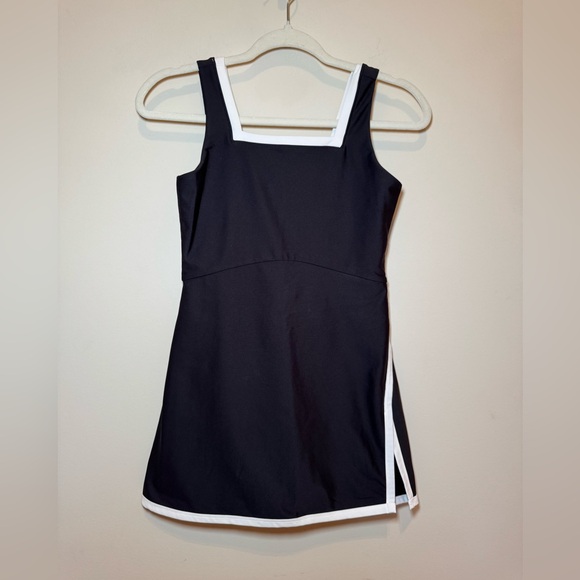 Old Navy Other - Girl’s Black/White Athletic Dress